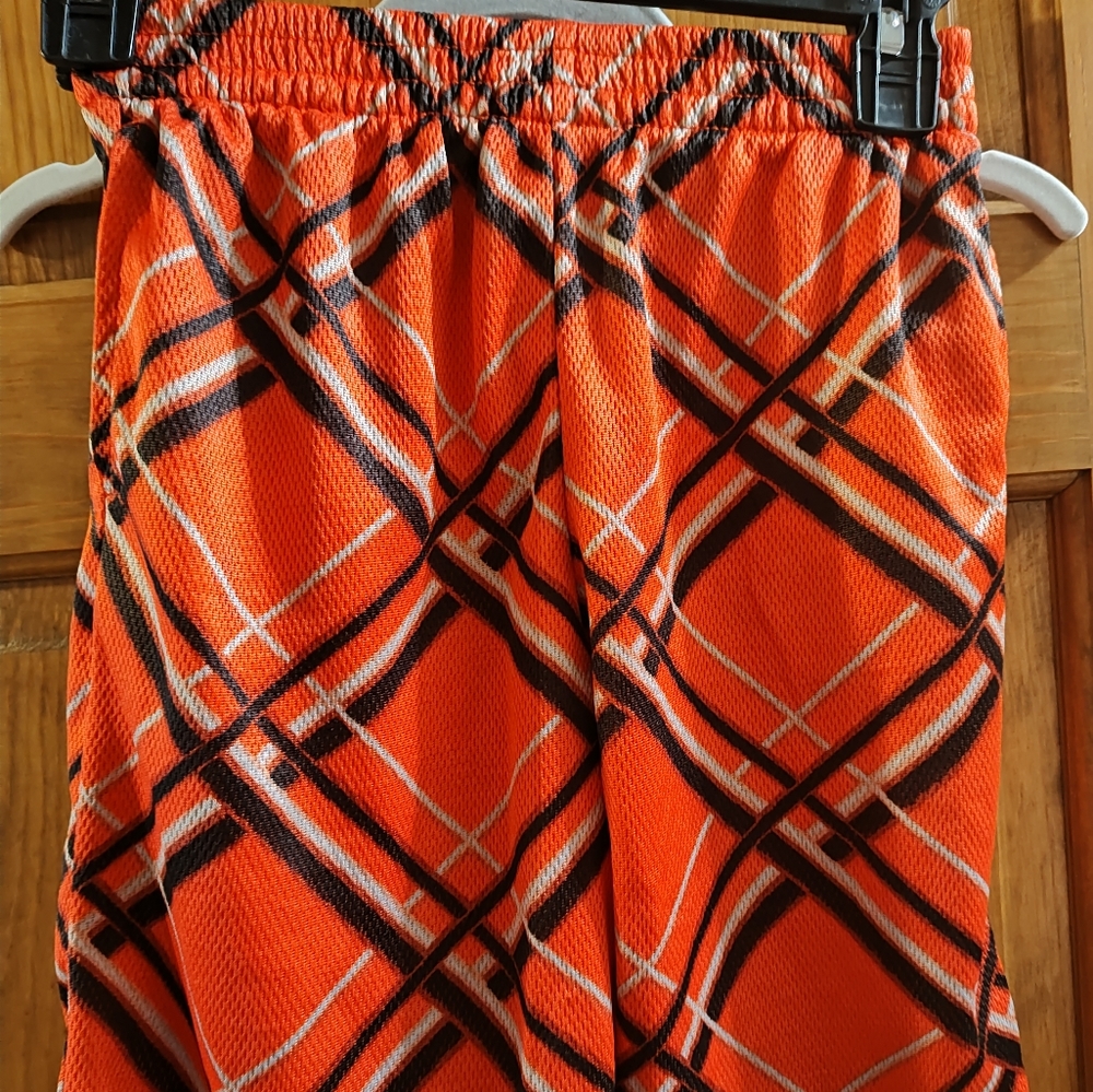 Starter boys medium (8) shorts